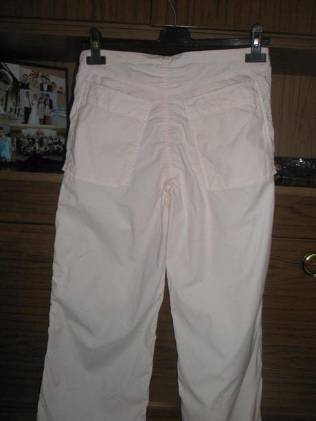 Ružové nohavice, 38