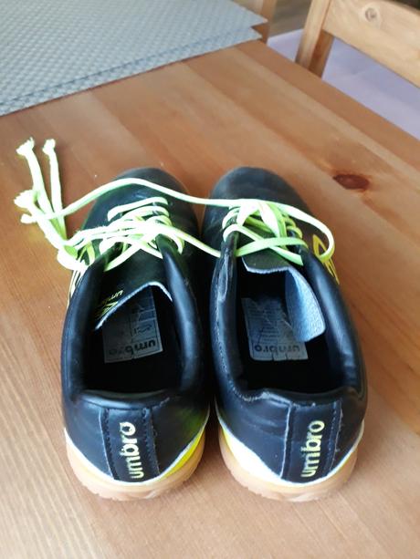 Halovky 33,5, umbro,33