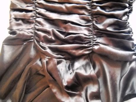 Sexy lesklé šaty, s