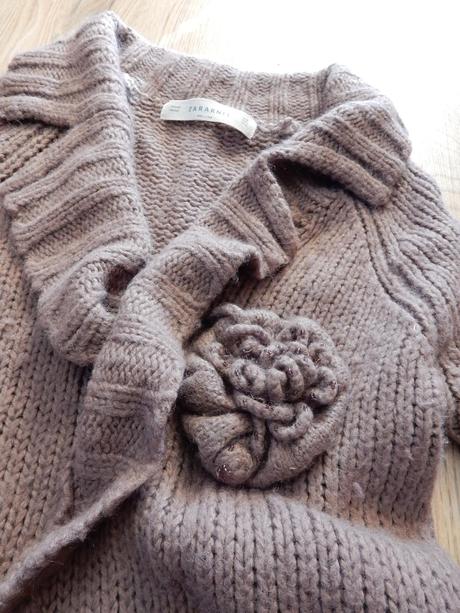 Krasny svetrik zara, zara,l