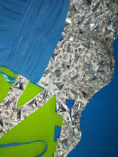 Spoločenské šaty s, s