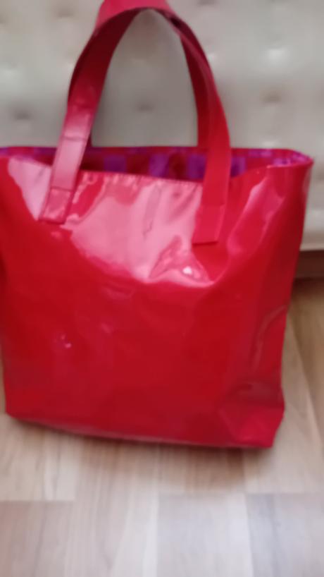 Značková kabelka lesklá červená, marc jacobs