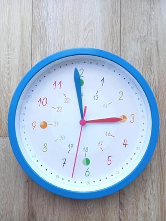 Detské nástenné hodiny, 