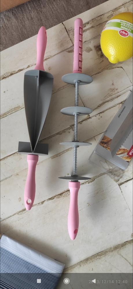 Krájače cesta (pláty, croissanty), 