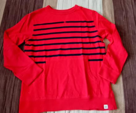 Hrubšie tričko v. 128/134 tenšia mikina gap, gap,128