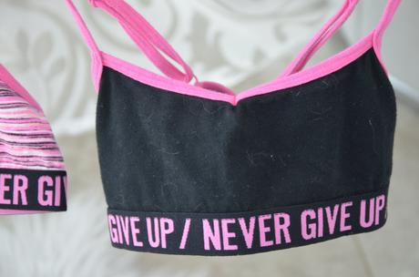 2x športová podprsenka-128/134, takko,128