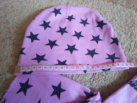 Set čiapka a nákrčník, 98