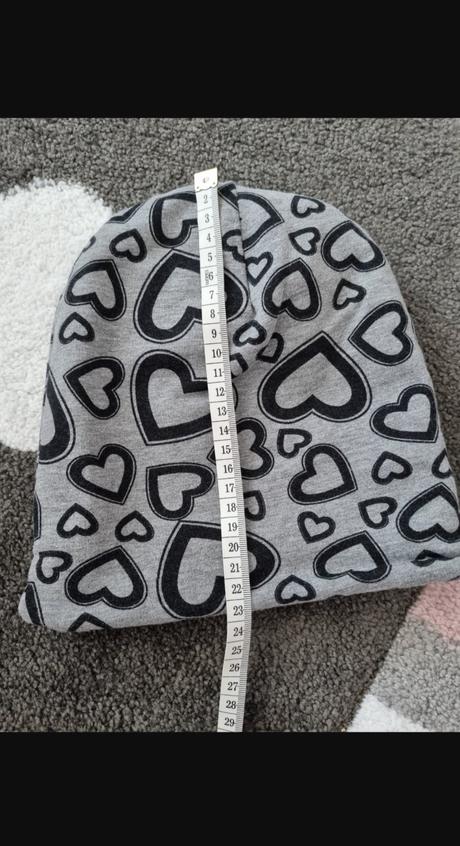 Set/súprava čiapka a nákrčník, 110