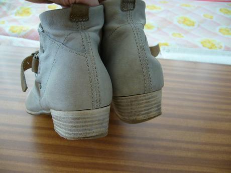 Kožene kotničky, 41