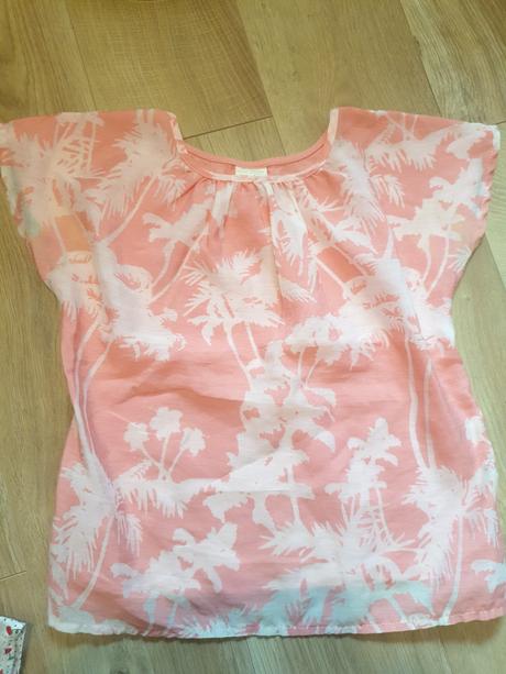 Romaticke tricko s motylovym rukavom+ tricko zara, h&m,128