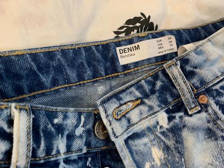 Dámske kraťasy, bershka,36