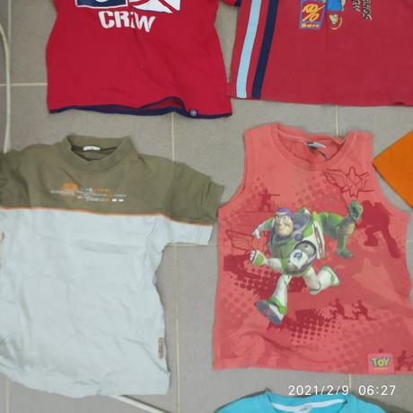 Tričká s motívmi, nosené iba mojími dvojičk, 122