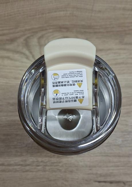 Nový termo pohár smeg, 