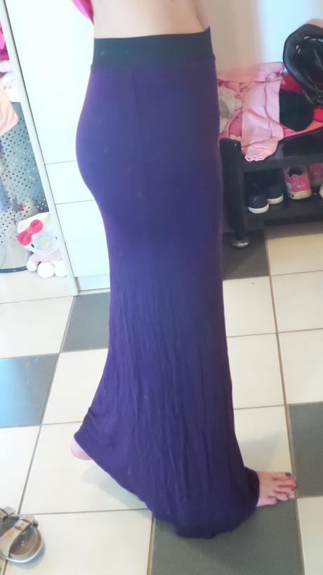Dlhá fialová sukňa, s