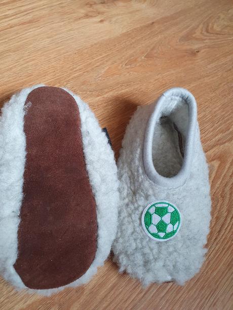Vlnené papucky modra futbalka, 27