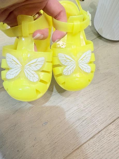 Gumené sandálky, f&f,25