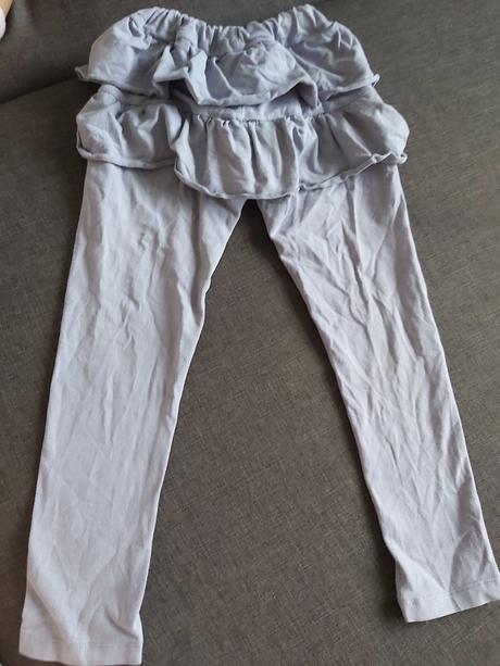 Leginky so suknickou, 116