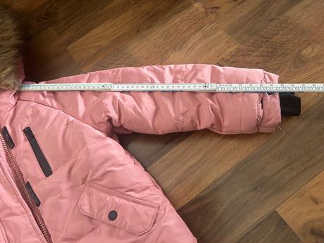 Vetrovka, reserved,128