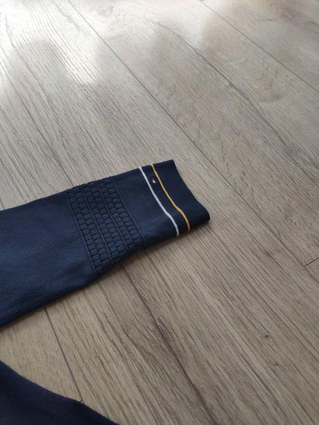 Tmavomodrý svetrík tommy hilfiger, veľ. s, tommy hilfiger,s