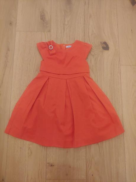 Krasne saty, mayoral,110