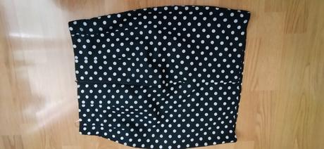 Guľôčková sukňa, 36