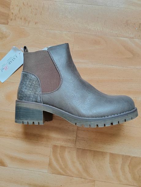 Dámske členkové čižmy, 40