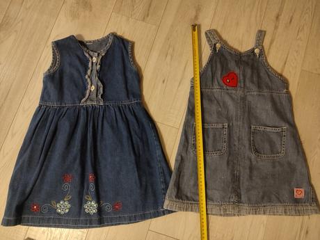 Riflove šaty na traky, 110