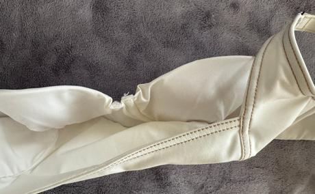 La perla vršok od plaviek, s