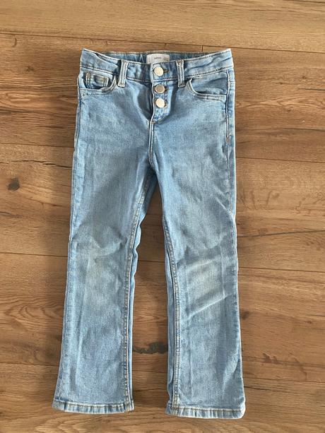 Balik dievcenskeho oblecenia 110-116, 104–116