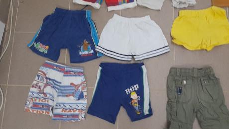 Rôzne ako nové krátke nohavice prevažne zakúpené v, 104–116