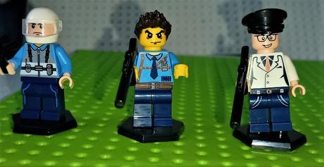 Policia 12 ks sada so zbranami, 