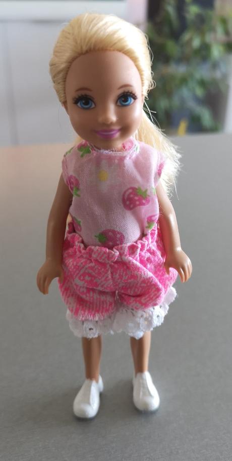 Barbie dieťa chelsea,