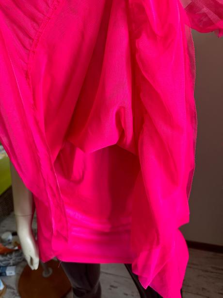 Ružové šaty divided, s