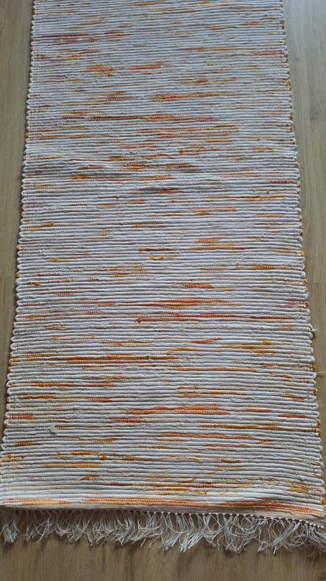 Ručne tkaný koberec, 