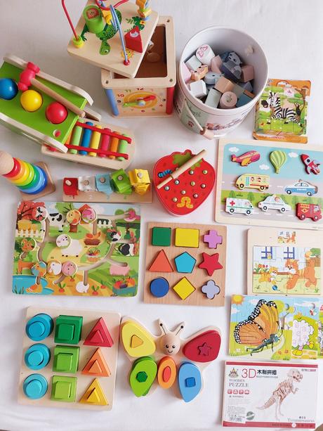 Drevené montessori hračky, 