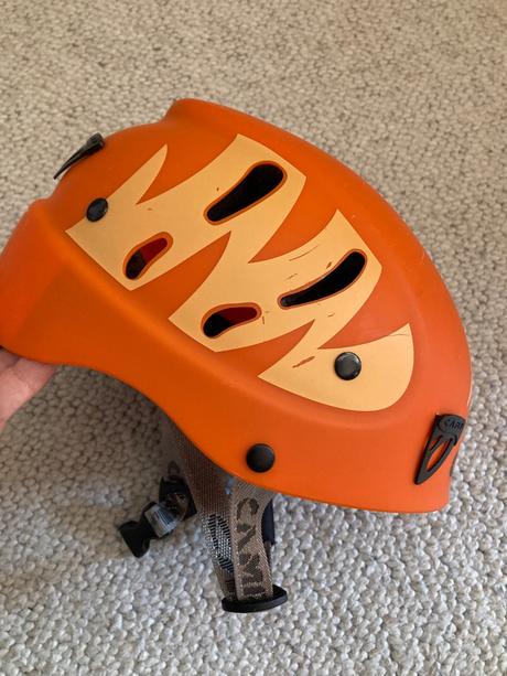 Horolezecka / skateboardova prilba junior camp,