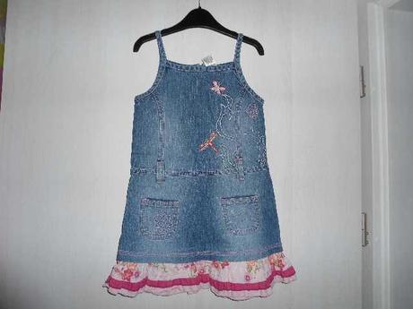 Krasne vysivane satky c&a, c&a,104