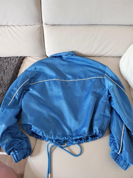 Dámska vetrovka xs., bershka,xs