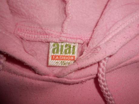 Ružová mikina, 128