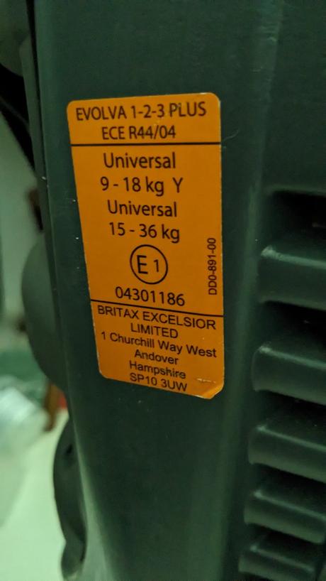 Autosedačka, britax