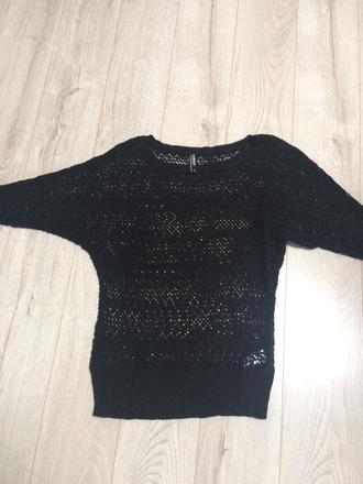 Perforovaný svetrík, xs