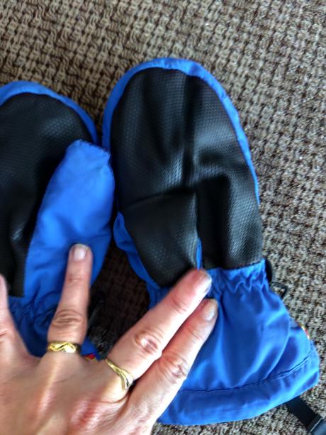 Rukavice superman, 134