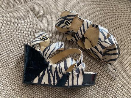 Chinese laundry sandálky, 39