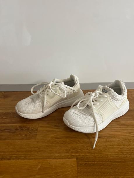 Biele tenisky, sprandi,32