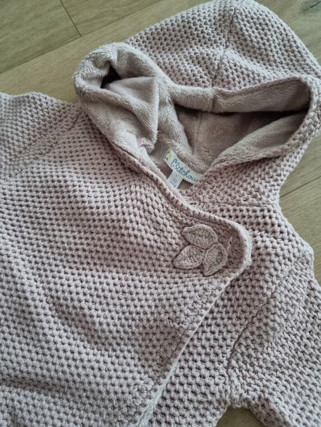 Kvalitný zateplený svetrík značky kitchoun, 62