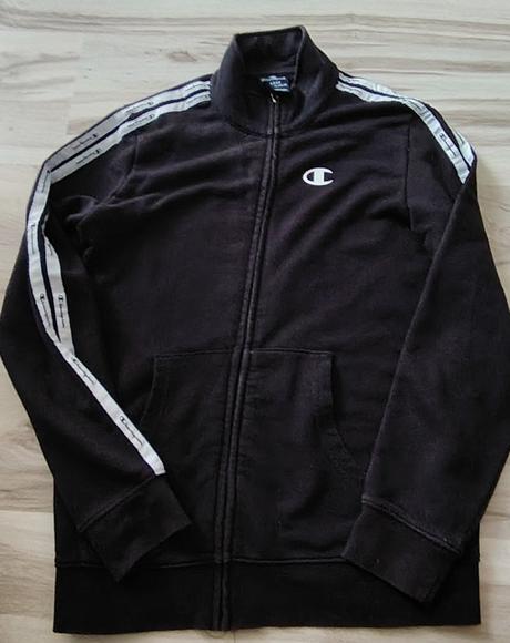 Mikina, champion,152