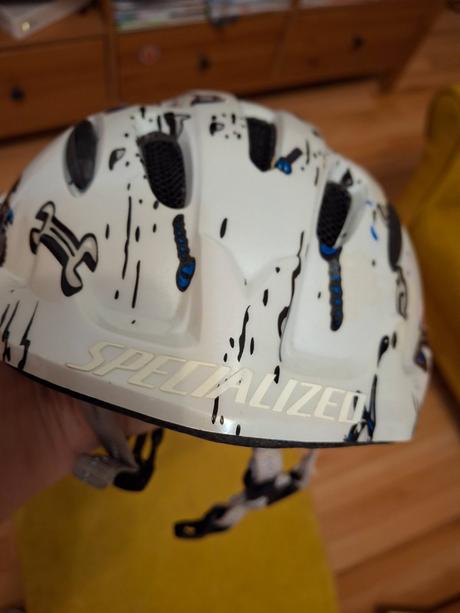 Detská prilba na bicykel,