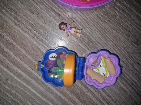 Polly pocket,