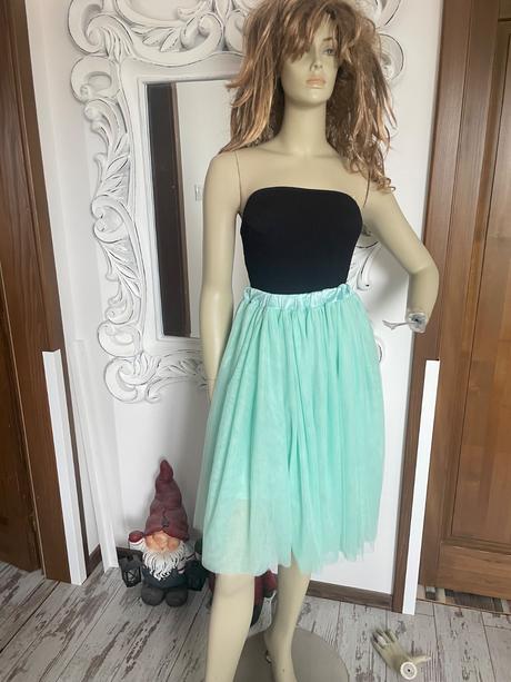 Tylova sukna kikiriki, m