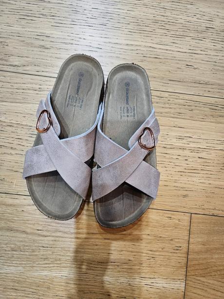 Šlapky, graceland,36